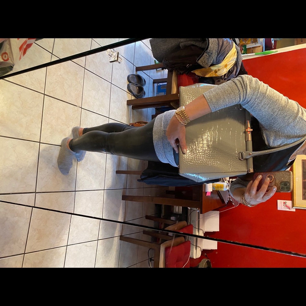 Classy Purse - image 3